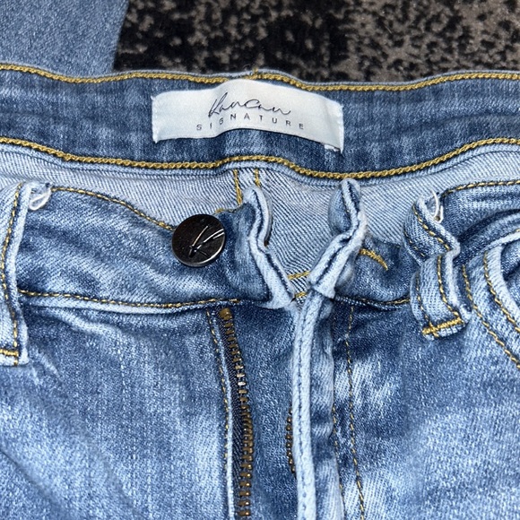 KanCan Signature Size 27 Jeans - Picture 5 of 9
